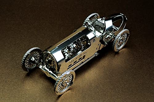 Model Car Kit - 3D Model kit Silver Bullet - Moving Wind-Up Retro Car Model | 3D Puzzle for Adults - Metal DIY Kit | Beautiful Metal Model Car Collectible | DIY Construction Set of a Vintage Car